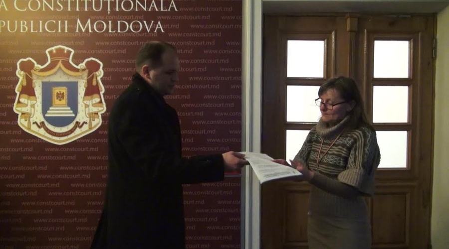 Партия социалистов опротестовала в Конституционном суде результаты выборов и требует проведения повторного голосования