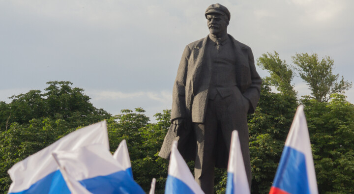 Гибридная депортация. Жителей оккупированного Донбасса выдавливают в Россию