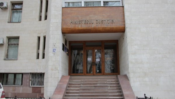 Судью на мыло!