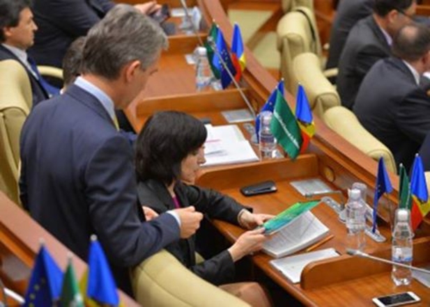 Майя Санду из «святой» превратилась в грешницу