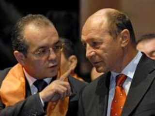 Траян Бэсеску «платит по счетам» самым низким уровнем доверия румын
