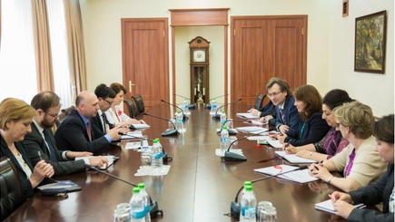 Команда экспертов МВФ: 