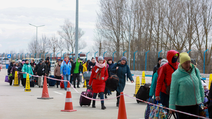 Деньги для беженцев