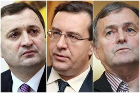 Власти начинают информационную кампанию