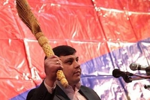 Коммунисты-реформаторы зарегистрируют свою партию