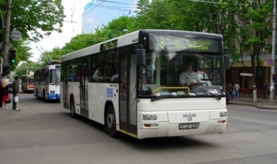 Что такое коррупция кишиневцам покажут в общественном транспорте