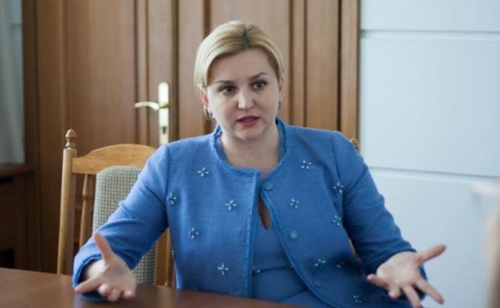 ПСРМ обвиняет Руксанду Главан в закрытии лабораторий