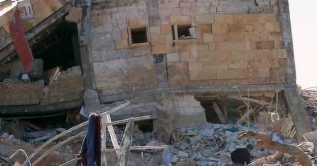 Войска Сирии и России наносят удары по больницам в рамках военной стратегии