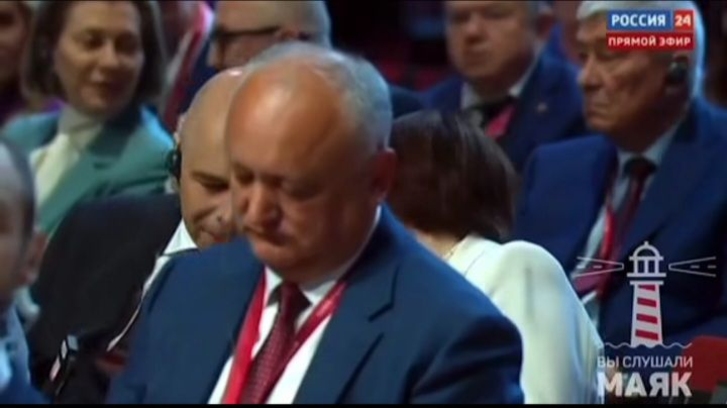 Пока гибнут люди, Додон торгует страхом