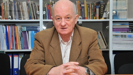 Под управлением «дирижерской палочки» Додона