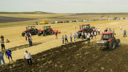Предприниматели Гагаузии и Тараклии будут развивать бизнес на европейские деньги