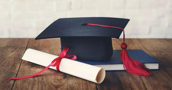 Дипломы, сертификаты и ученые звания, выданные Молдовой, признаны в Румынии