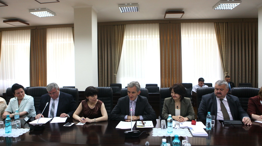 Лянкэ пообщался с деятелями кyльтуры