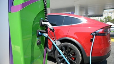 На строительство электрозаправок в Молдове выделят четыре миллиона леев