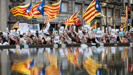 Парламент Каталонии проголосовал за отделение от Испании