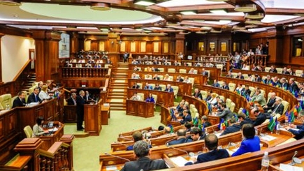 Проект закона с изменениями и дополнениями в Кодекс о выборах принят депутатами в первом чтении