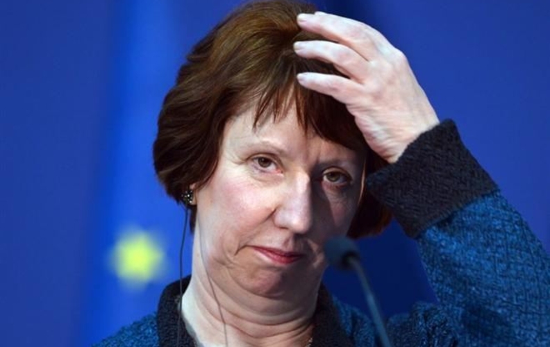 Эштон в шоке от происходящего на Украине
