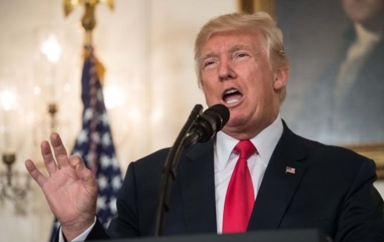 Трамп: ККК, неонацисты и белые расисты вызывают отвращение