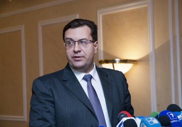 Лупу: РМ следует оставаться нeйтральной