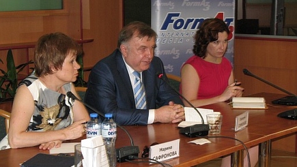 Главный  редактор  газеты  «Труд»  Валерий   Симонов   в  гостях  у  молдавских   читателей