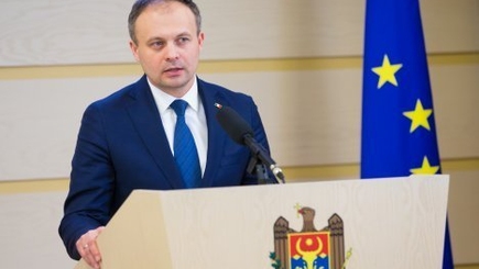 Канду Додону: Немедленно прекратите это издевательство, освободите граждан Молдовы из предвыборного плена