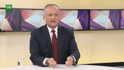 Додон – лидерам “АКУМ”: Спуститесь с “Фейсбука” на землю!