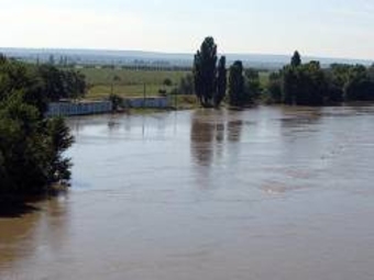 За ночь уровень воды в Днестре поднялся еще примерно на 0,3 метра