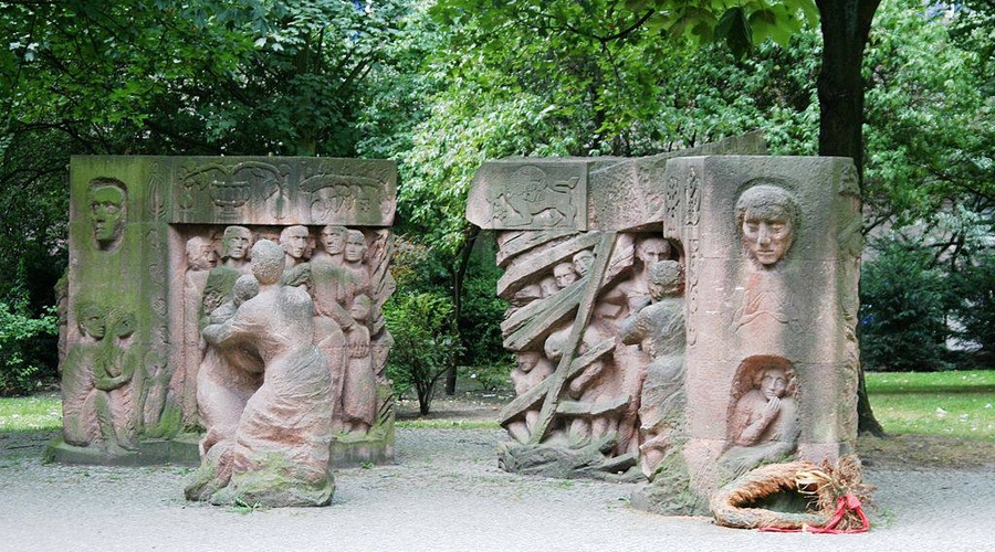 1943 год. Самый конец февраля. Берлин.