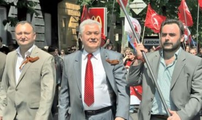 Почему Ткачук, а не тандем Воронин - Додон?